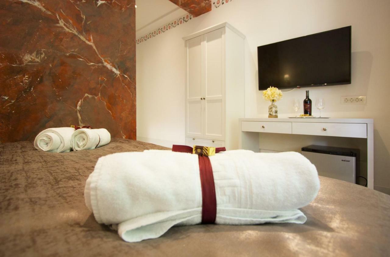 Well Of Life Luxury Rooms Split Exterior foto