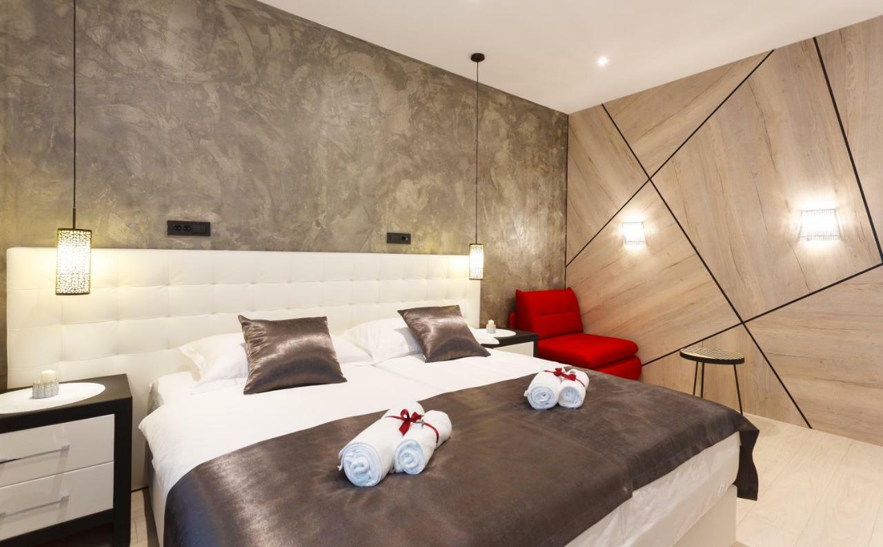 Well Of Life Luxury Rooms Split Exterior foto